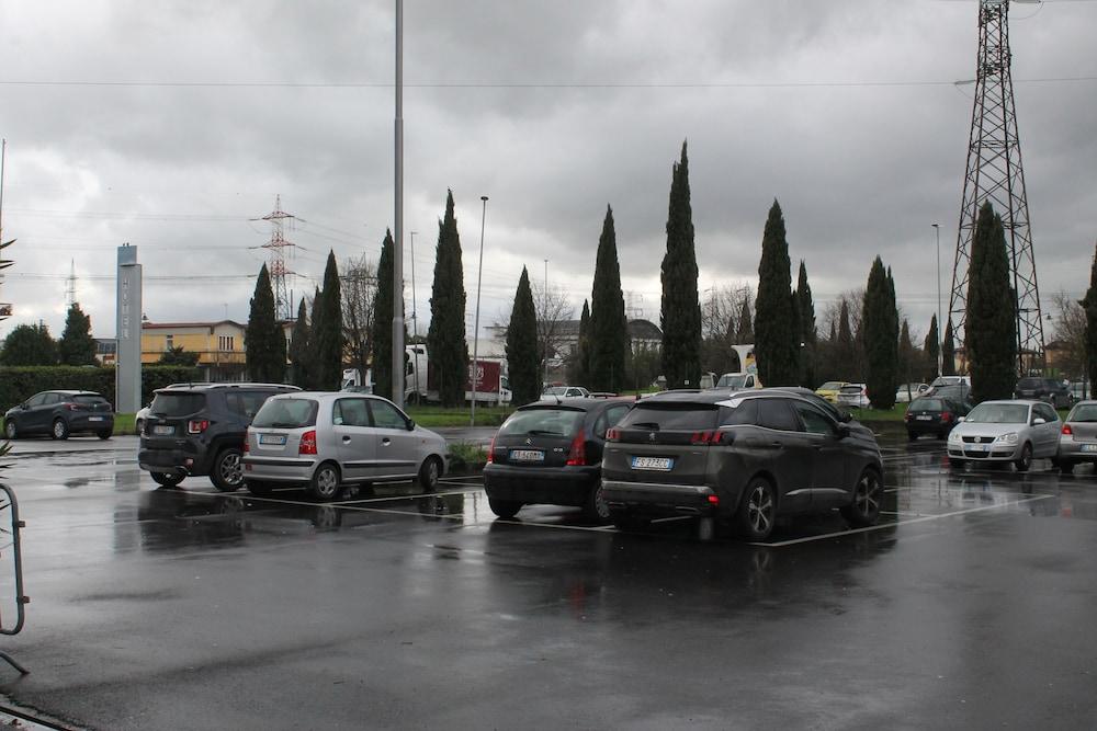 Hotel First Calenzano Luaran gambar